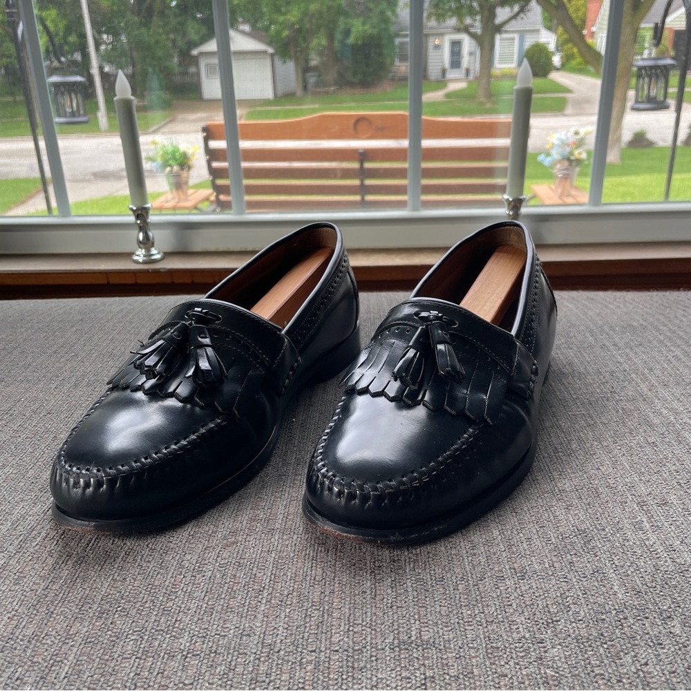 Bass Grammer 9.5EE Black Tassel Kiltie Loafer